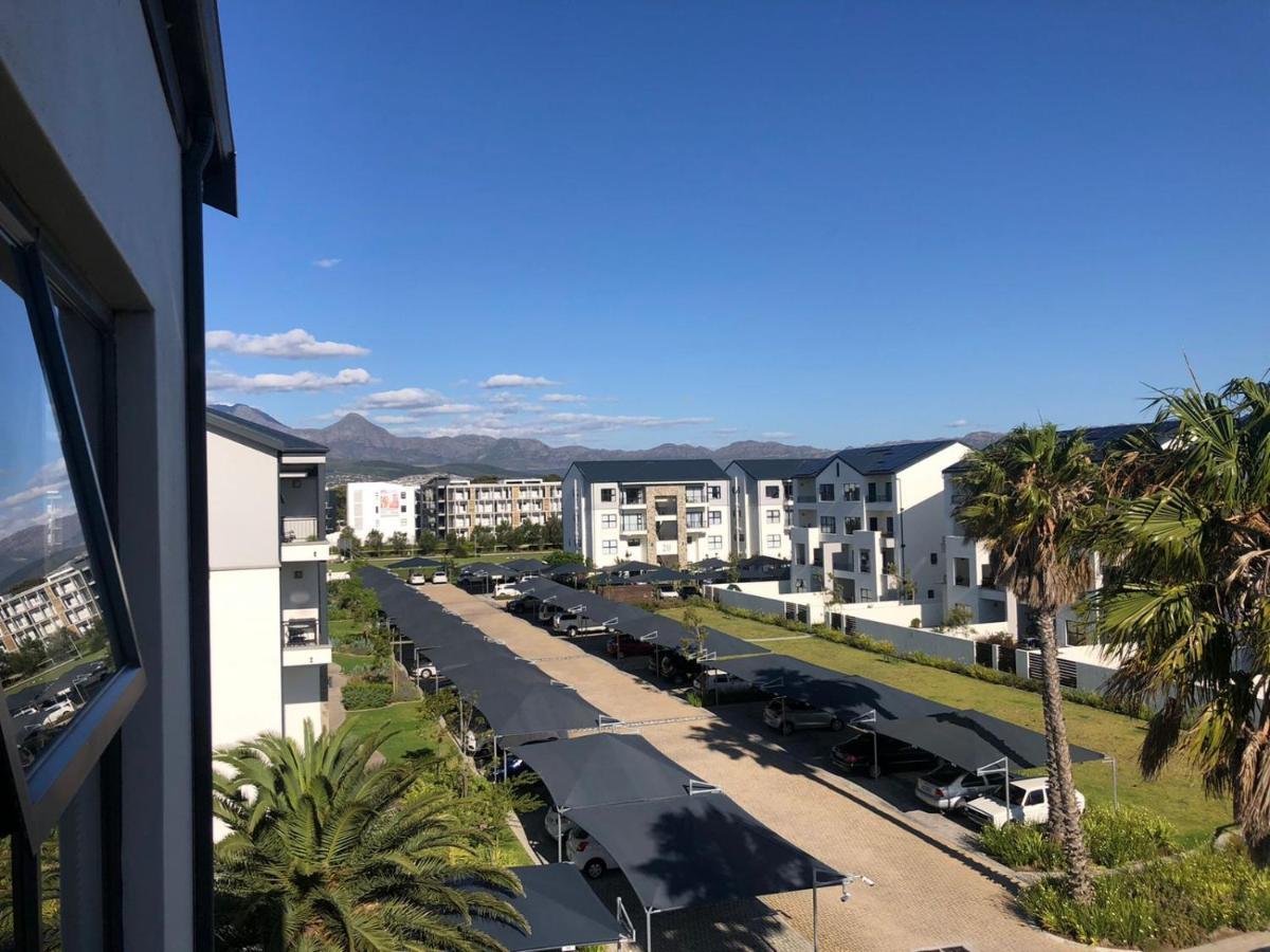 Luxury One Bedroom Apartment Somerset West Exterior foto