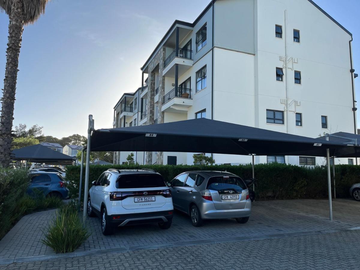Luxury One Bedroom Apartment Somerset West Exterior foto